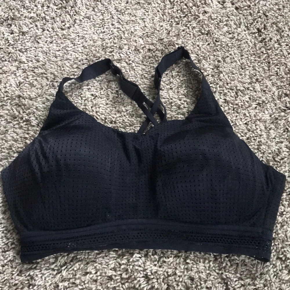 Lightweight Sports Bra